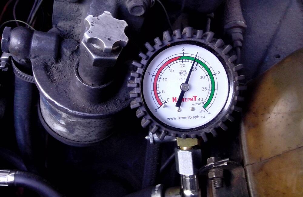 Измерение давления в двигателе